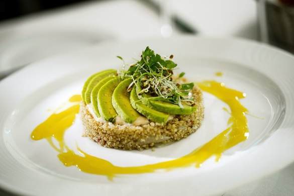 Paul Gauguin Cruises MS Paul Gauguin L'Etoile Dishes 1 ©Paul Gauguin Cruises.jpg